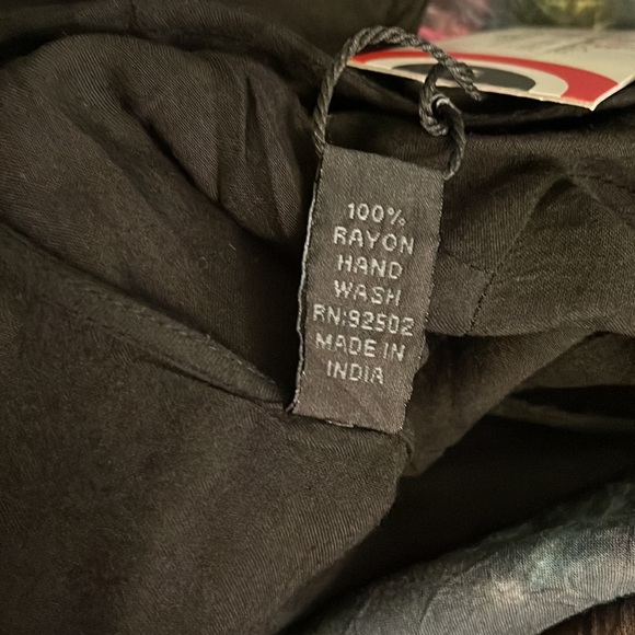 NWT. S/M. Cardigan by Sacred Threads. CL/GR 07. 222672 - Picture 3 of 4